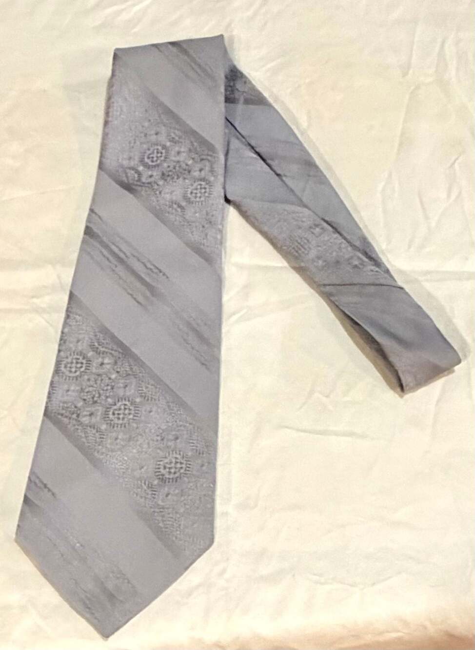 Vintage Men's Designer Tie Lot of 5 - Roundtree & Yorke, Geoffrey Beene, Sterlin